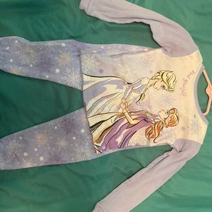 Two piece girl pajama set, size 3T, “Frozen” themed